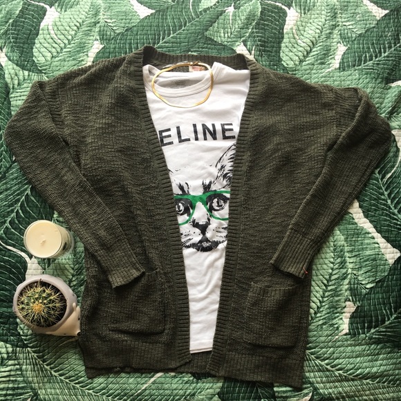 SOLD — Casual Grandpa Style Sweater - Picture 2 of 4